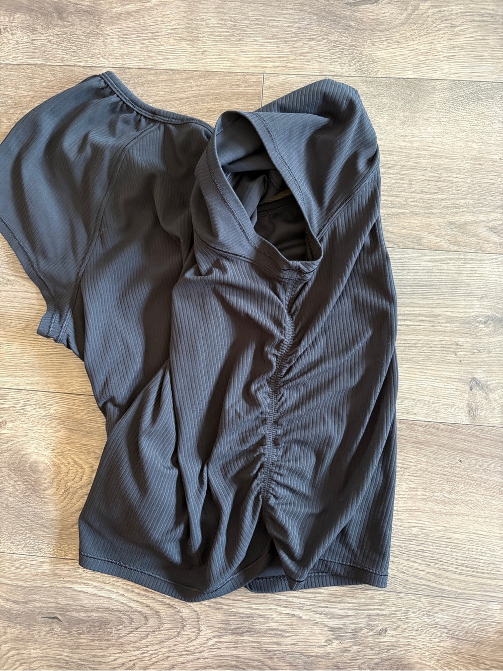 Lululemon Ribbed Ruche-Side Top - Picture 9 of 9